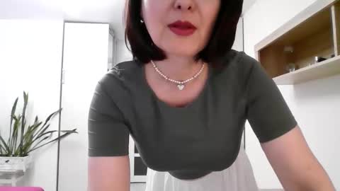 Snapshot of lavender_victoria chatting on October 2025 05:03:01 PM Diana online show from October 2025 05:03:01 PM