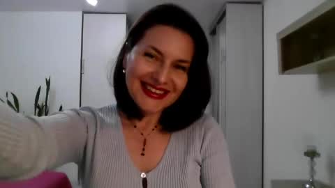 Diana  online show from May 2026 06:13:01 PM