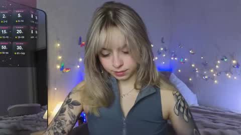 Snapshot of lavenderlav chatting on February 2025 10:53:02 AM Melissa online show from February 2025 10:53:02 AM