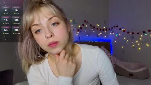 Snapshot of lavenderlav chatting on March 2025 12:47:01 PM Melissa online show from March 2025 12:47:01 PM