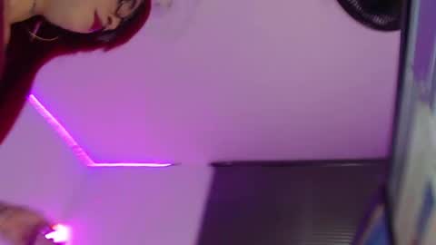 Cristina online show from December 2024 11:29:01 PM