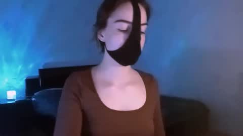 Lavinda online show from February 2026 06:28:02 AM