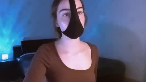 Lavinda online show from February 2026 06:01:02 PM