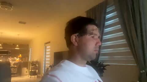 Snapshot of law_cambio chatting on December 2024 12:33:01 PM law_cambio online show from December 2024 12:33:01 PM