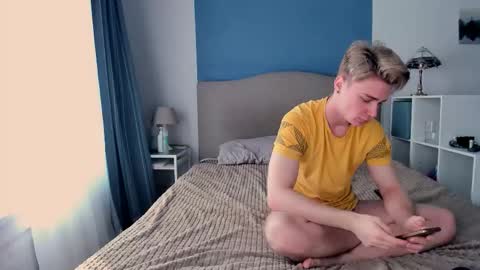 Snapshot of lawrence_miles chatting on February 2026 09:24:02 AM Lawrence online show from February 2026 09:24:02 AM