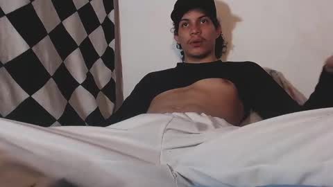 ZAmbrano online show from May 2026 03:56:01 AM