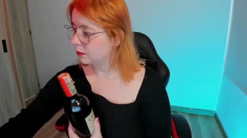 laylaah online show from September 2025 05:07:01 PM