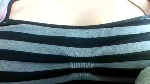 layannalea online show from May 2026 08:14:02 PM