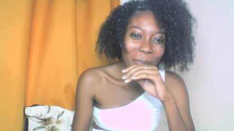 layannek online show from October 2025 05:19:02 PM