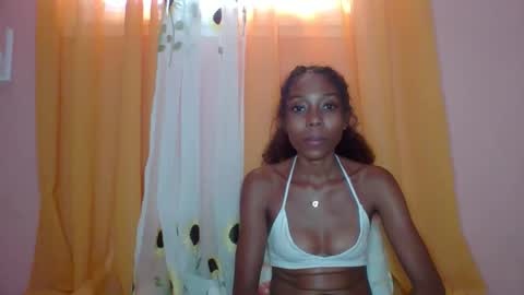 layannek online show from April 2026 12:29:02 PM
