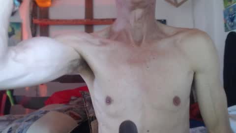 Laye19 online show from February 2025 06:19:01 PM