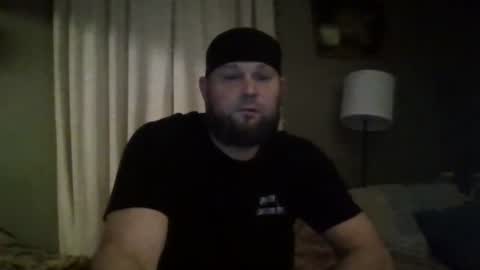 Snapshot of layinlow42 chatting on February 2025 10:55:01 PM layinlow42 online show from February 2025 10:55:01 PM