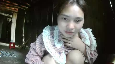 layla_999 online show from April 2026 06:36:01 AM
