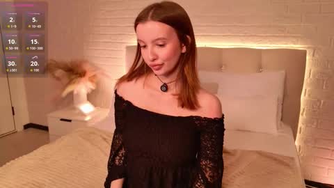 Snapshot of layla_bloom chatting on January 2026 06:02:02 PM Your sweet girl-next-door online show from January 2026 06:02:02 PM