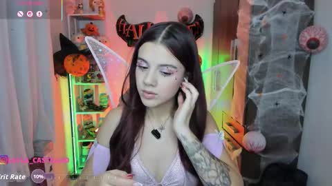 Layla online show from October 2025 02:34:01 AM