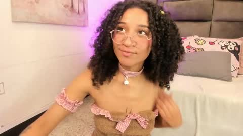 layla_clarke online show from September 2025 08:16:02 AM