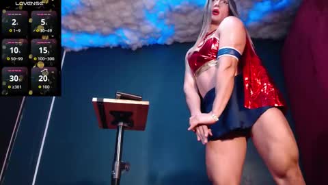 Snapshot of layla_dominac chatting on October 2025 11:42:02 AM Layla help me with your thumbs up its important online show from October 2025 11:42:02 AM
