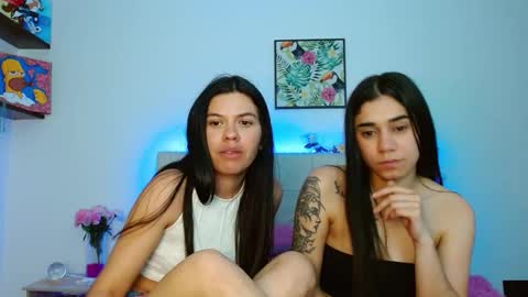 Snapshot of layla_roma chatting on January 2025 05:05:01 AM Lia and Rachel online show from January 2025 05:05:01 AM