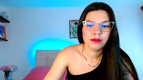 Snapshot of layla_roma chatting on July 2026 08:27:02 PM Lia and Rachel online show from July 2026 08:27:02 PM