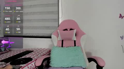 LAYLA online show from March 2025 05:00:02 PM