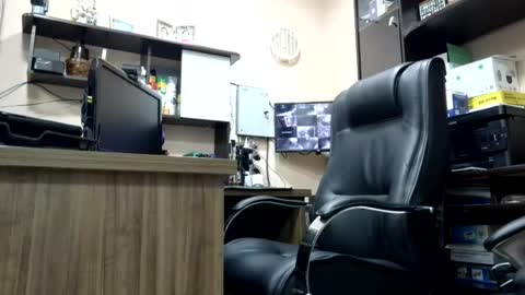 kelly online show from July 2026 10:03:02 PM