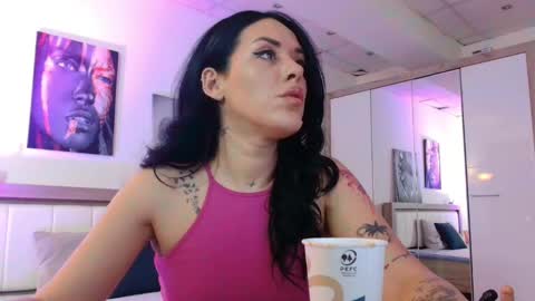 Snapshot of laylacruz chatting on December 2024 06:59:01 AM laylacruz online show from December 2024 06:59:01 AM