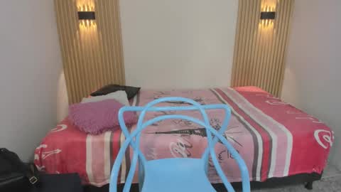 LaylaEmber online show from January 2026 01:14:01 PM