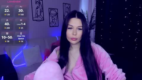 laylagreat online show from September 2025 11:15:01 AM