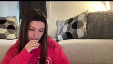 Snapshot of laylahlaylah1 chatting on November 2025 02:32:02 PM laylahlaylah1 online show from November 2025 02:32:02 PM