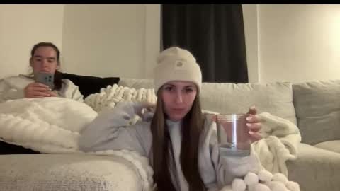 Snapshot of laylahlaylah1 chatting on December 2025 10:05:01 PM laylahlaylah1 online show from December 2025 10:05:01 PM