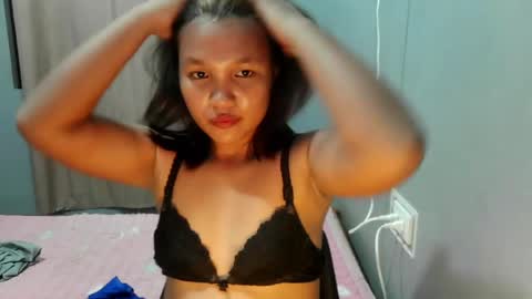 Nimfa online show from April 2026 11:23:02 AM