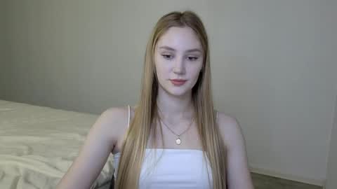 LaylaPretty001 online show from January 2025 05:53:01 AM