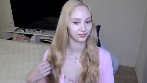 LaylaPretty001 online show from April 2026 04:28:02 AM