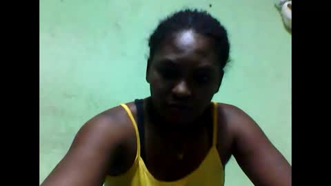 layllah01150120 online show from May 2026 05:56:01 PM
