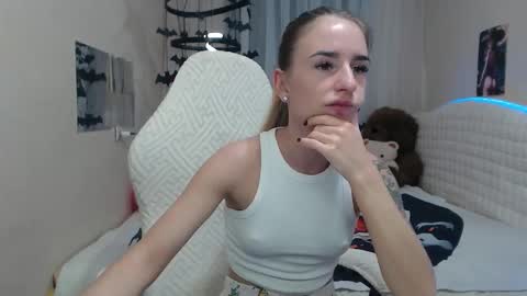 laymablast online show from November 2025 09:42:02 AM