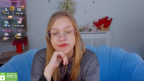 layriantavee online show from September 2025 07:02:02 AM