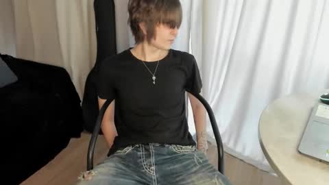 Alex online show from March 2026 06:41:02 AM