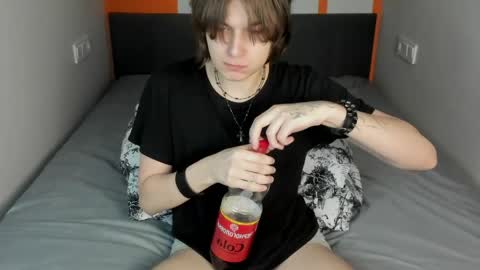 Alex online show from April 2026 02:40:02 AM