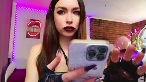 lea_loon online show from May 2026 09:03:01 AM