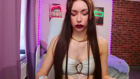 Snapshot of lea_loon chatting on July 2026 12:44:01 PM lea_loon online show from July 2026 12:44:01 PM