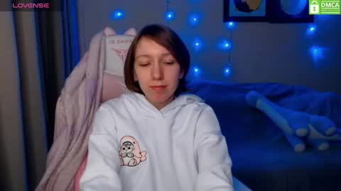 Snapshot of leah__gotty chatting on December 2024 03:03:01 PM Leah Gotty online show from December 2024 03:03:01 PM