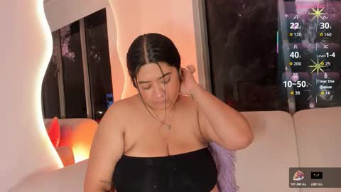 Snapshot of leah_bensoon chatting on November 2025 03:33:02 PM Leah online show from November 2025 03:33:02 PM