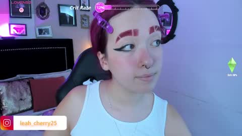 Snapshot of leah_cherry chatting on June 2026 08:58:01 PM Leah online show from June 2026 08:58:01 PM