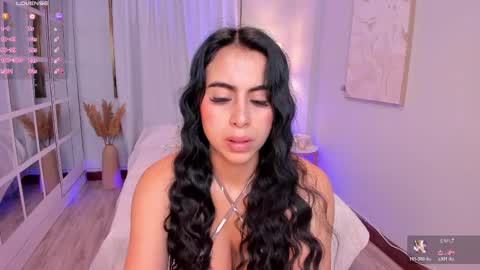 Leah Jones online show from May 2026 09:58:01 AM