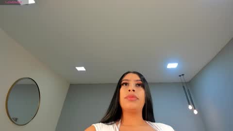 leahlombardi_ online show from October 2025 03:07:01 AM