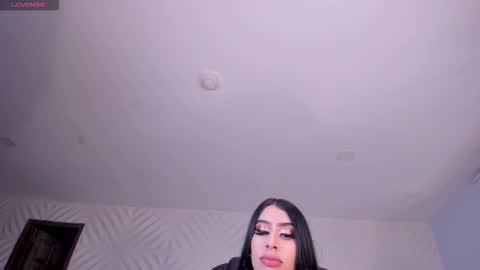 leahlombardi_ online show from December 2025 03:37:02 AM