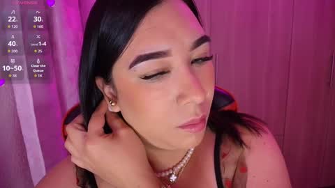 leah online show from November 2025 09:53:01 AM