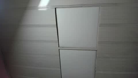 Snapshot of leamoreau__ chatting on October 2025 11:51:02 AM leamoreau__ online show from October 2025 11:51:02 AM