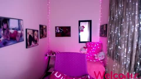 Snapshot of leandra_sex chatting on December 2024 05:55:02 PM Leandra online show from December 2024 05:55:02 PM