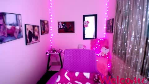 Snapshot of leandra_sex chatting on December 2024 04:06:01 PM Leandra online show from December 2024 04:06:01 PM